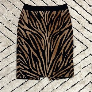 Stylish Animal Print Skirt - Black and Brown